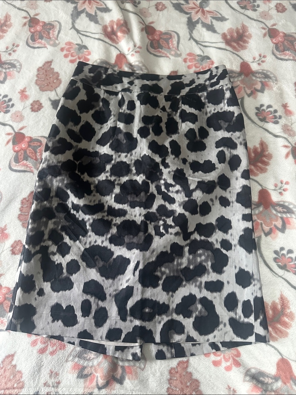 Banana Republic Black and Gray Leopard-Print Pencil Skirt